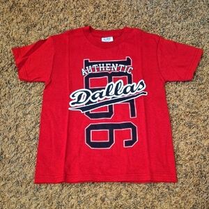 Brand New Red Dallas Graphic Kids T-Shirt Size Small